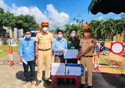 Lực lượng CSGT huyện Krông Ana: Nỗ lực bảo đảm ATGT gắn với phòng, chống dịch COVID-19 hiệu quả