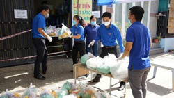 Nhớ những ngày giữa tâm dịch...