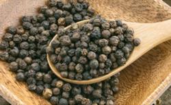 Giá tiêu hôm nay 3/1: Thị trường thời gian tới ra sao?