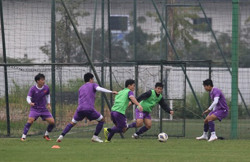 Tuyển Việt Nam: Chờ thành công mới