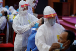 Từ ‘zero Covid’ tới bình thường mới