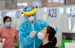Tổ chức test nhanh Covid-19 cho tất cả hành khách nhập cảnh tại sân bay