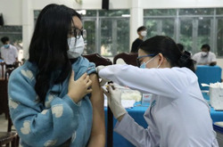 TP. Buôn Ma Thuột tiêm vắc xin phòng COVID-19 liều bổ sung và nhắc lại