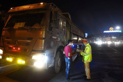 Siết kỷ cương vận tải hàng hóa, hành khách