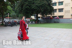 Lương giáo viên mới ra trường… thấp hơn thu nhập của sinh viên sư phạm!