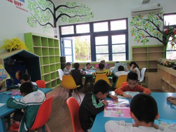 Mượn sách giáo khoa: Không thể cào bằng