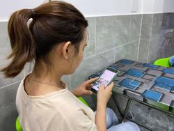 Người trẻ nghiện mạng xã hội