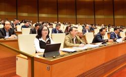 Người trúng đấu giá được giữ lại biển số