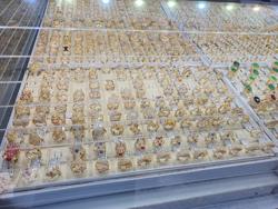 Giá vàng hôm nay 24-10: Vàng SJC vẫn "một mình một chợ"