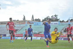 Giải hạng Nhất quốc gia 2022: 3 điểm bất ngờ cho chủ nhà Đắk Lắk