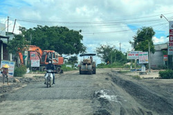 Huyện Ea Kar: Khẩn trương sửa chữa tuyến đường ĐH.07.15 đoạn từ xã Ea Sar đi xã Ea Sô