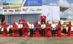 Khánh thành trạm sạc xe điện tại cửa hàng xăng dầu số 63 thuộc Công ty Xăng dầu Nam Tây Nguyên