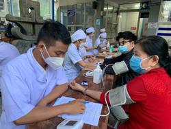 Chặn COVID-19 bằng y dược cổ truyền