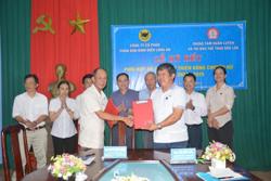 Ký kết phối hợp hỗ trợ phát triển bóng chuyền nữ