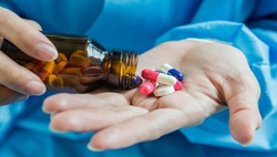 Tự ý dùng thuốc kháng sinh: Hậu quả nặng nề