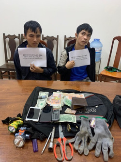 Đắk Lắk: Bắt 2 đối tượng đột nhập vào nhà dân trộm cắp tài sản