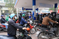 Sớm khắc phục tình trạng thiếu hụt xăng dầu