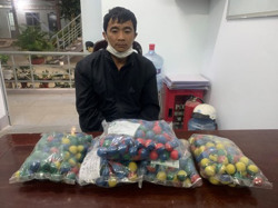 Đắk Lắk: Bắt quả tang đối tượng mua bán, tàng trữ trái phép pháo nổ