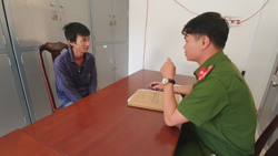 Đối tượng nghiện rượu, vô cớ đâm người đi đường