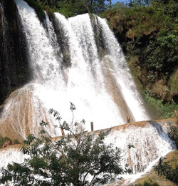 Kỳ thú thác Dải Yếm