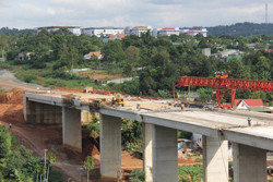 Giải ngân vốn đầu tư công: Khó về đích đúng hạn