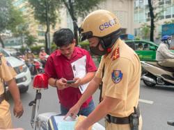 Từ đầu năm 2023, xe khách giường nằm có thể bị cấm vào trung tâm TP HCM