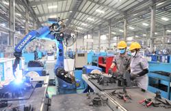 Cơ hội nào cho lao động mất việc, thiếu việc?