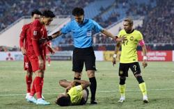 Việt Nam - Malaysia 3-0: Vì sao tuyển Việt Nam được hưởng phạt đền, cầu thủ Malaysia bị thẻ đỏ?