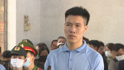 Chém người đi đường, đối tượng lĩnh án 14 năm tù