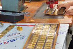 Giá vàng hôm nay 10-2: Thế giới tăng, trong nước giảm trước ngày Thần Tài