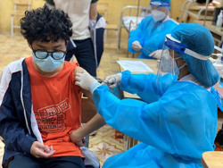 Trẻ em dưới 12 tuổi có cần thiết tiêm vaccine phòng Covid-19?