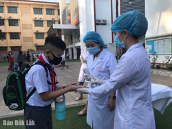 Để bảo đảm an toàn phòng, chống dịch COVID-19 cho học sinh