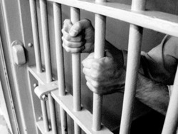 Lãnh án tù do vượt ẩu, lấn làn khi tham gia giao thông