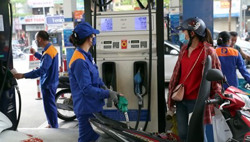 Thị trường không nghỉ Tết