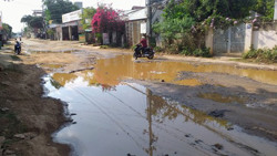 Nhếch nhác tuyến đường trung tâm thành phố