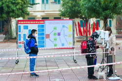 Phụ huynh bất an khi con học trực tiếp, nhà trường xử lý thế nào?