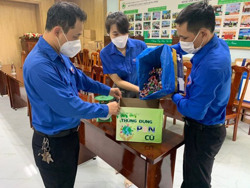 Bảo vệ môi trường từ hoạt động thu gom pin cũ