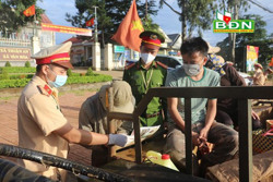 Không chú ý quan sát dễ dẫn đến tai nạn giao thông