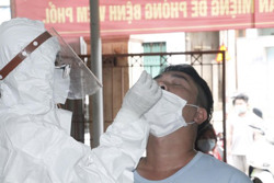Ngày 15/3, Đắk Lắk ghi nhận 4.469 trường hợp dương tính và 1 trường hợp tử vong do COVID-19