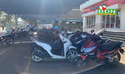 Cảnh giác với trộm cắp "vặt" ở bãi giữ xe