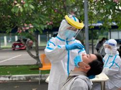 Đẩy nhanh giải quyết chế độ cho lao động mắc Covid-19