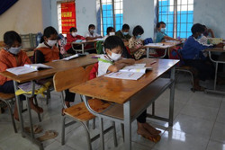 Huyện Lắk: Từ ngày 2/3 các trường học ở xã Buôn Tría và thị trấn Liên Sơn tổ chức dạy học trực tuyến