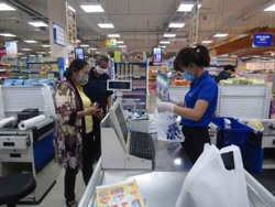 Người dân cần tham gia kiểm soát giá bằng cả tâm lý và hành vi