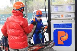 Thuế bảo vệ môi trường với xăng giảm 2.000 đồng/lít từ ngày 1-4