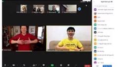 Tập thở và yoga cười cho F0 tại nhà