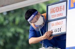 Đề xuất giảm thời gian điều hành giá xăng dầu xuống còn 2 ngày