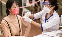 Gần 20% đối tượng đến lịch tiêm vắc-xin Covid-19 mũi 3 nhưng chưa tiêm