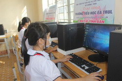 Chắp cánh "ước mơ 4.0" cho học sinh nghèo