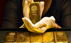 Giá vàng hôm nay: Vượt mốc 71 triệu đồng/lượng