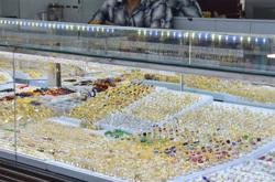 Giá vàng chiều 8-3: Vàng SJC cao hơn thế giới trên 17 triệu đồng/lượng